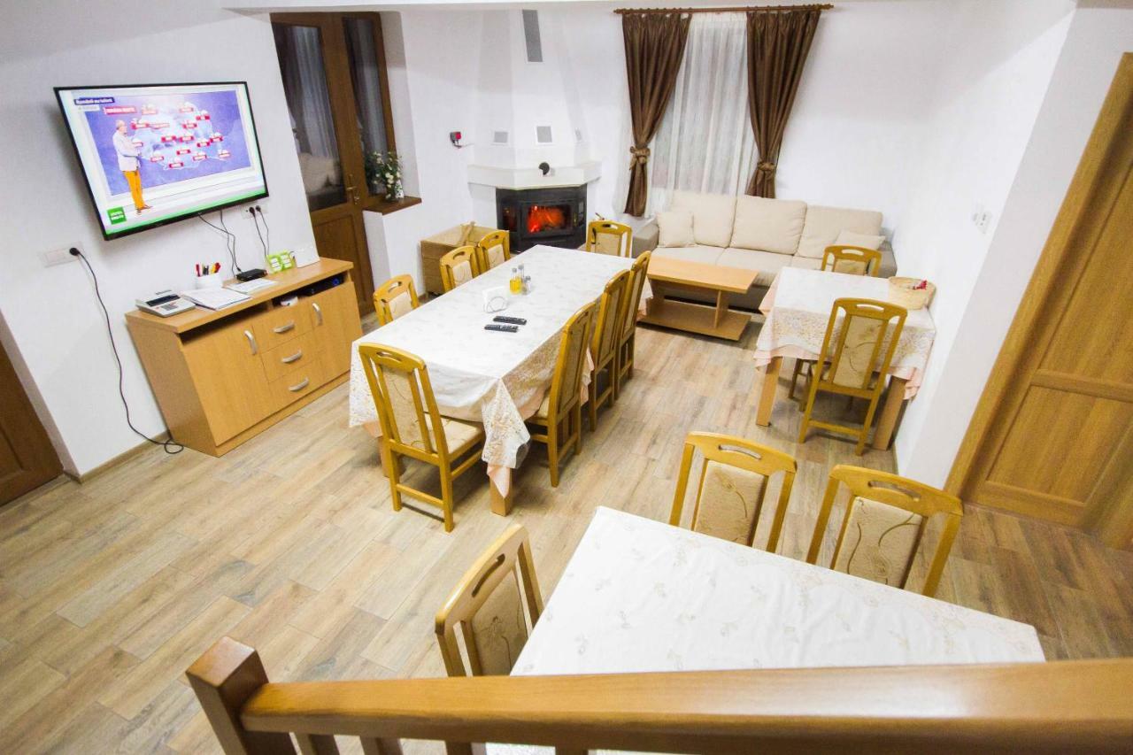 Vidra Parc Hotel Voineasa Buitenkant foto