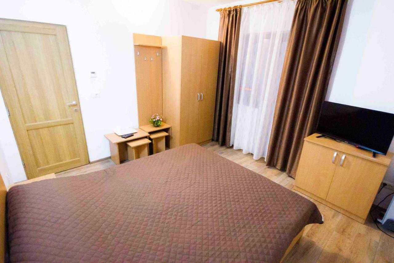 Vidra Parc Hotel Voineasa Buitenkant foto