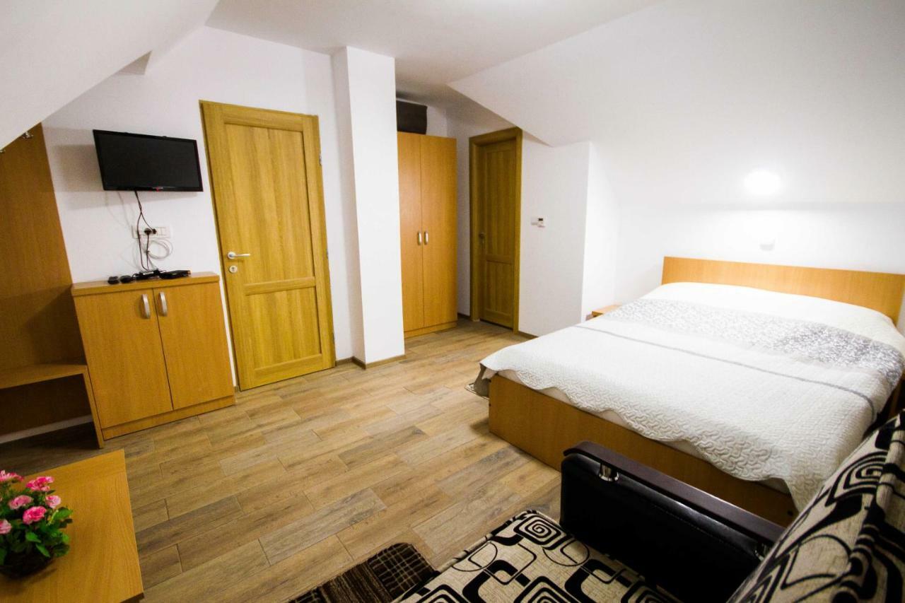 Vidra Parc Hotel Voineasa Buitenkant foto