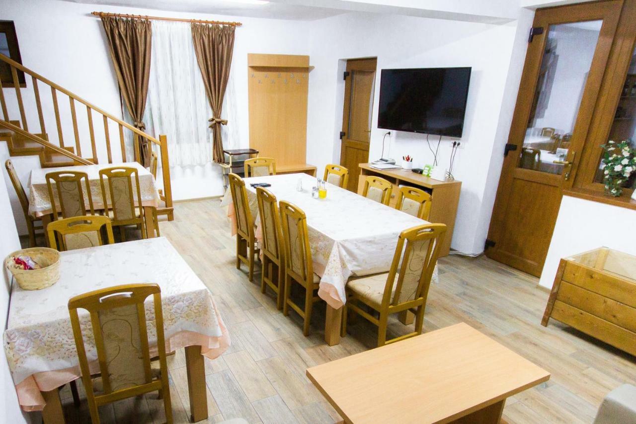 Vidra Parc Hotel Voineasa Buitenkant foto