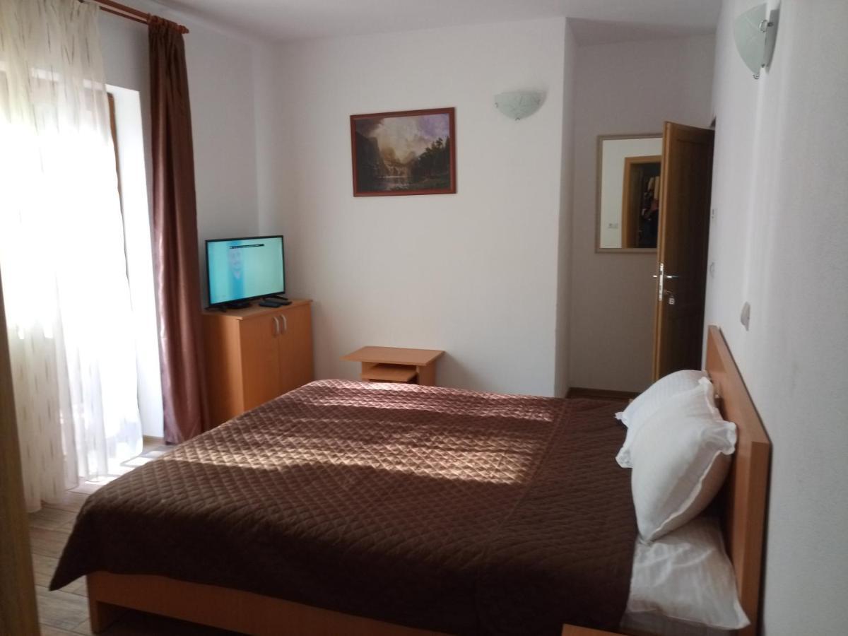 Vidra Parc Hotel Voineasa Buitenkant foto